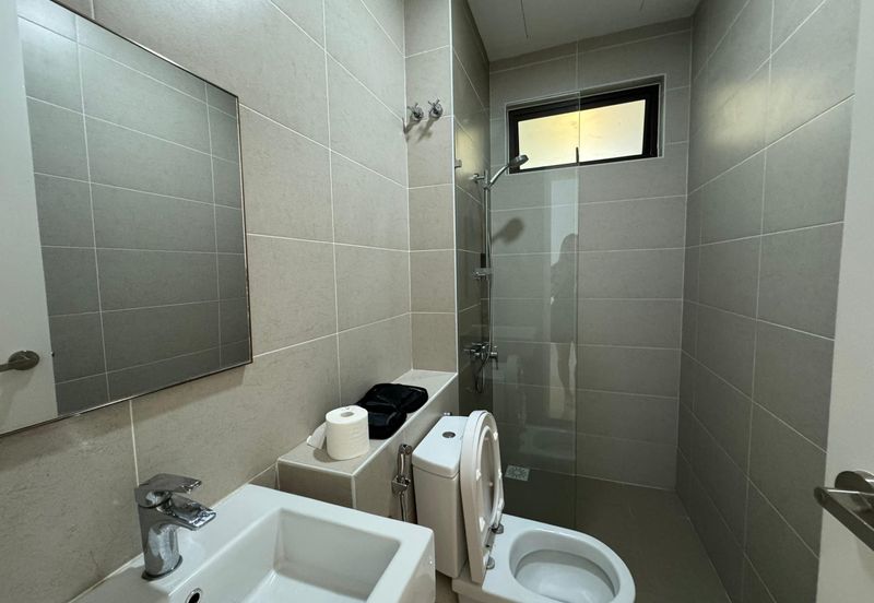 Isle of Kamares, Setia Eco Glades