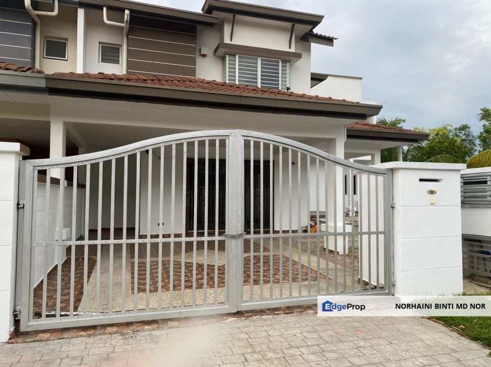 Double Storey Terrace House at Sunway Alam Suria, Seksyen U10, Shah Alam for sale, Selangor, Shah Alam