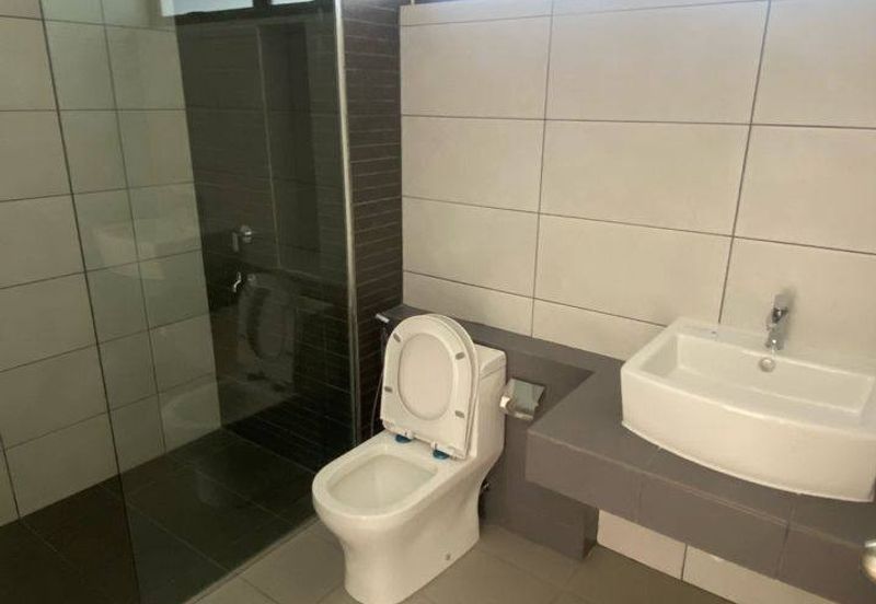 Setia Warisan Tropika