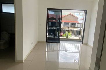 Setia Warisan Tropika