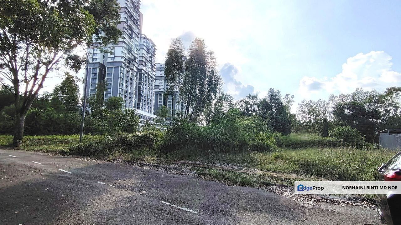 For Sale Lot Banglo Seksyen 9 Bandar Bukit Mahkota Bangi, Selangor, Bangi