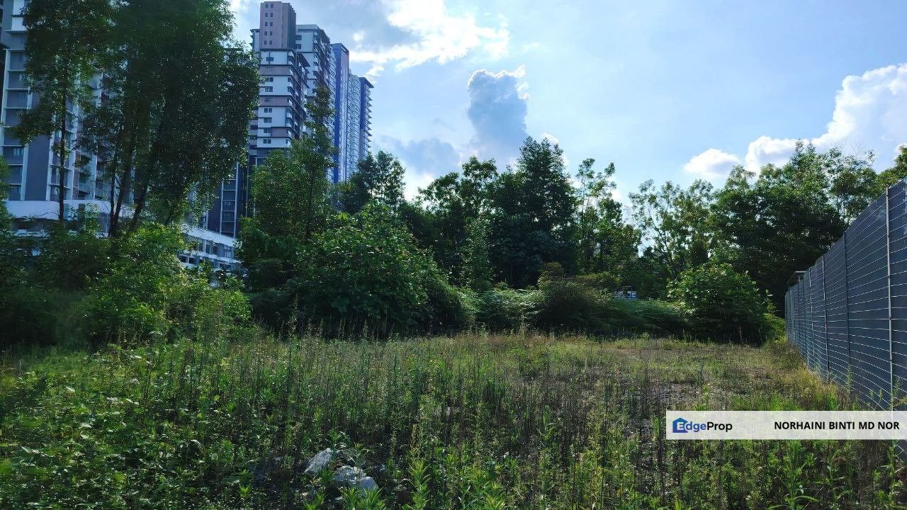 For Sale Lot Banglo Seksyen 9 Bandar Bukit Mahkota Bangi, Selangor, Bangi