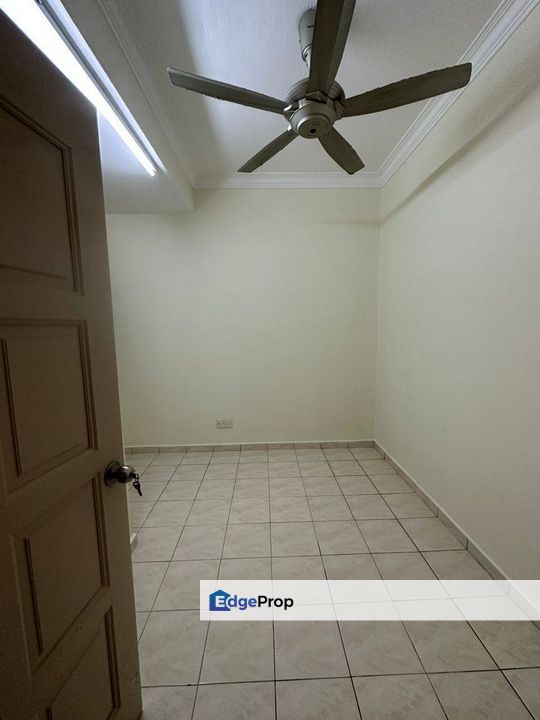 Double Storey Terrace House Jalan Bentara Bandar Mahkota Cheras for sale, Selangor, Cheras