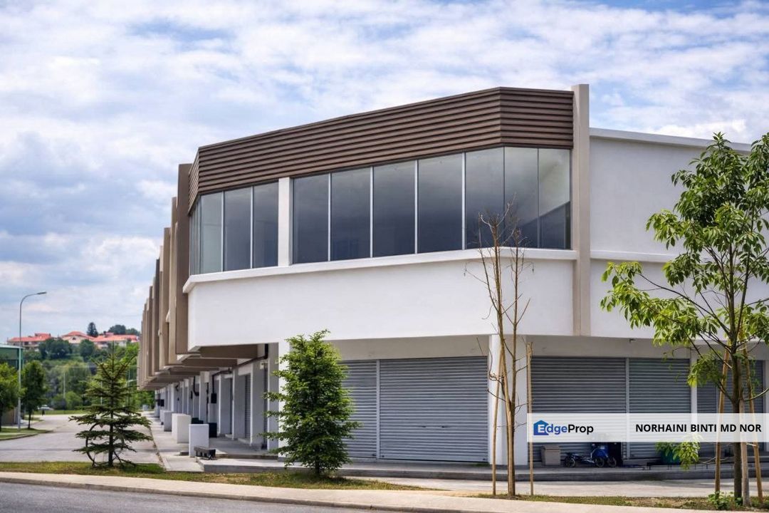 VILLA KESUMA COMMERCIAL SHOPLOT FOR RENT, Selangor, Beranang