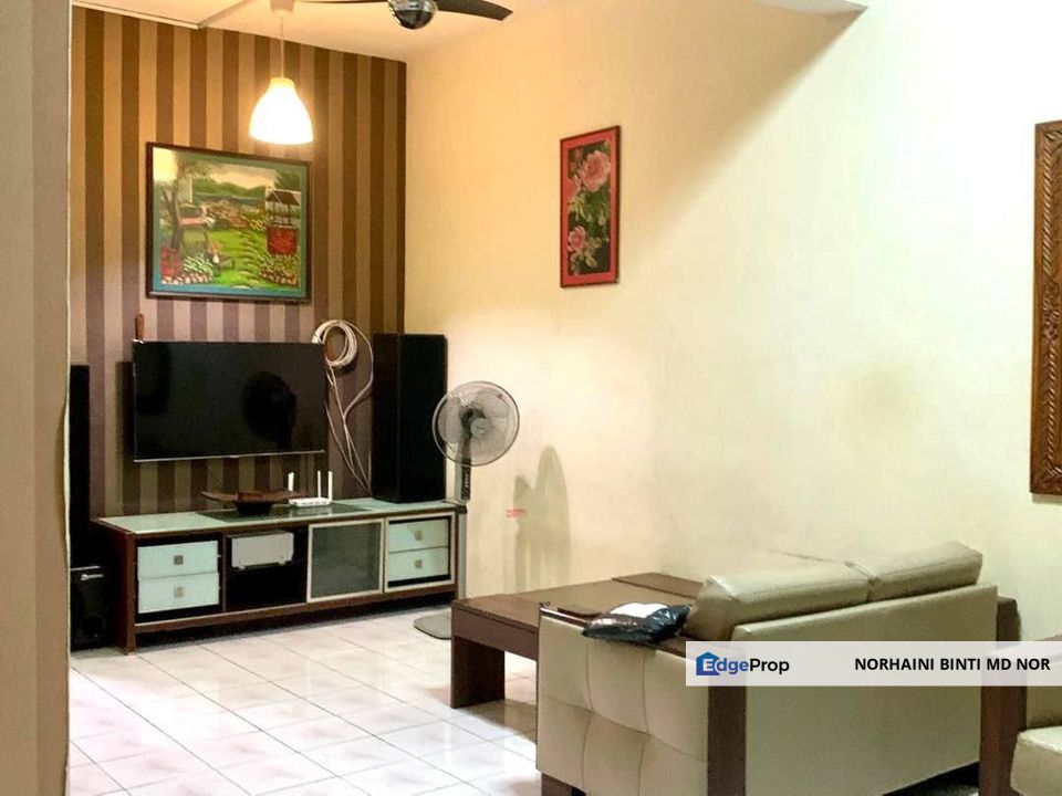 Double Storey Terrace House at Taman Sinaran Cheras Balakong Selangor for sale, Selangor, Balakong