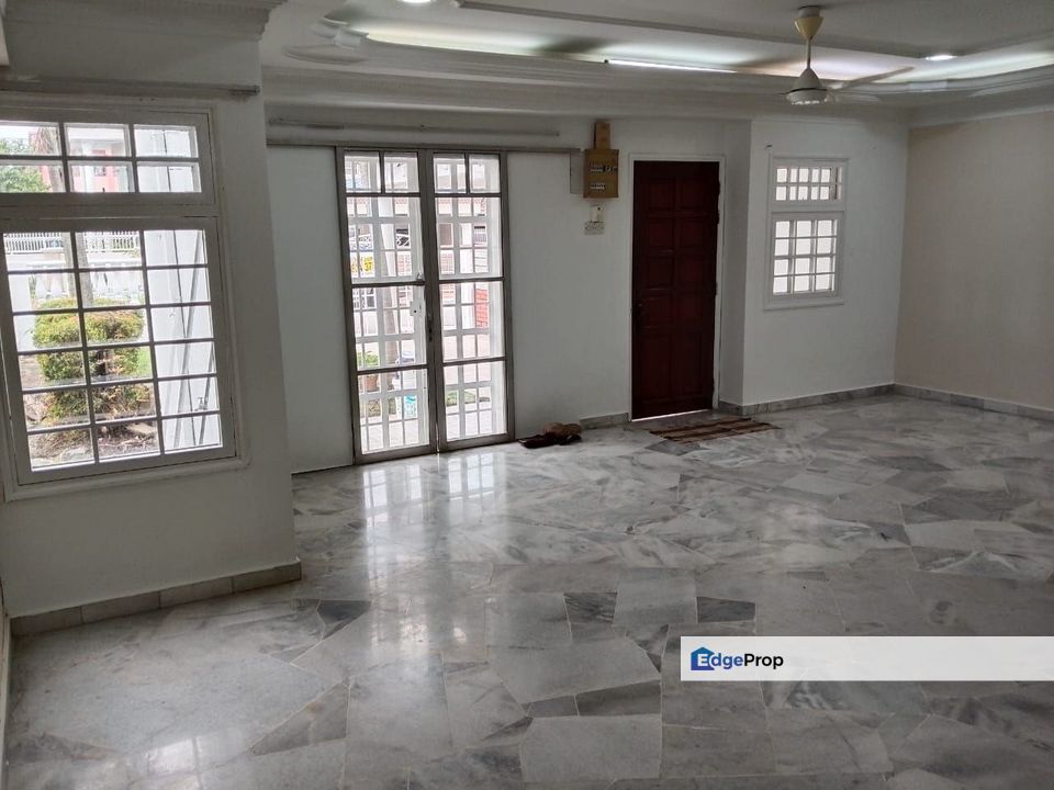 Double Storey Terrace House renovated & newly refurbished at USJ 9 Subang Jaya , Selangor, USJ