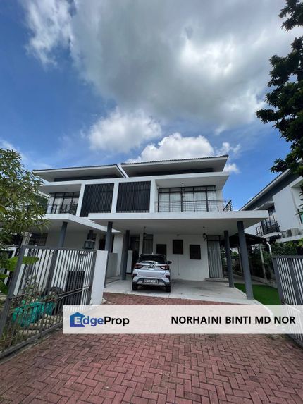 Semi D House in Taman Jenderam Harmoni at Dengkil Selangor for sale, Selangor, Dengkil