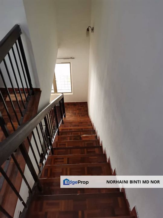 Double Storey Terrace House at Taman Puncak Jalil Seri Kembangan for sale, Selangor, Seri Kembangan