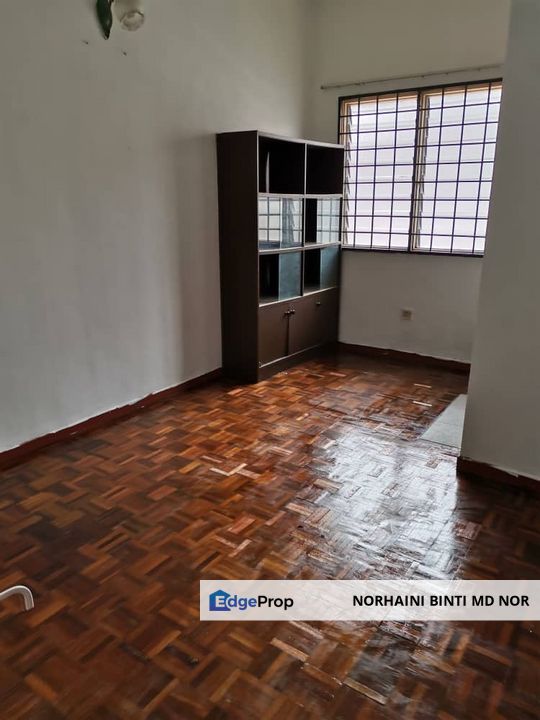 Double Storey Terrace House at Taman Puncak Jalil Seri Kembangan for sale, Selangor, Seri Kembangan
