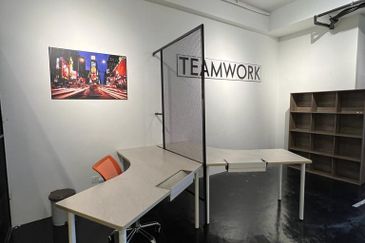 Kenwingston Business Centre