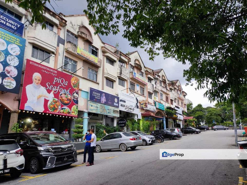 4 storey shoplot seksyen 7 shah alam for sale for Sale @RM1,600,000 By
