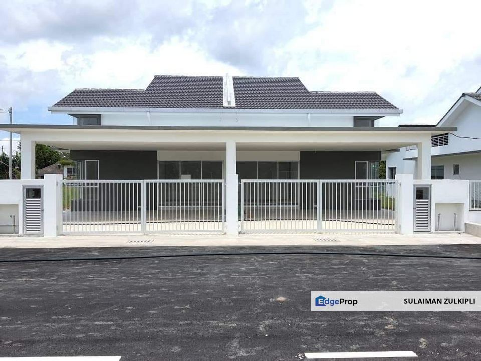 SINGLE STOREY SEMID TAMAN TERATAI SABAK BERNAM for Sale RM351,000 By