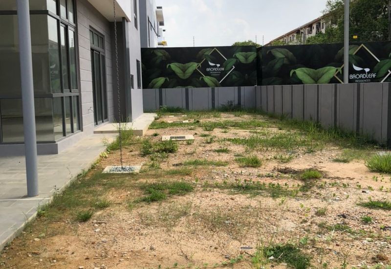 Broadleaf Residences, Hometree