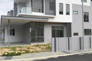 Broadleaf Residences, Hometree