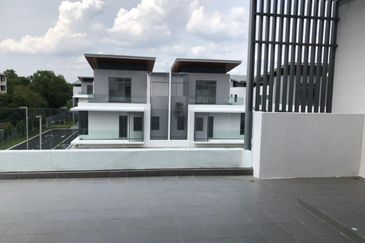 Broadleaf Residences, Hometree