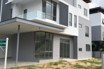 Broadleaf Residences, Hometree