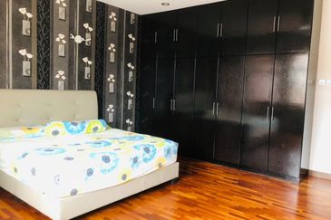 Jalan Kemuning Bayu 33/32F