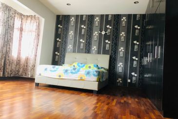 Jalan Kemuning Bayu 33/32F