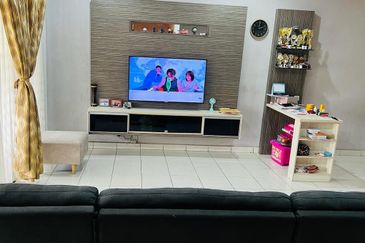 Jalan Kemuning Bayu 33/32F