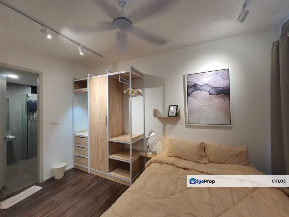 GEO BUKIT RIMAU TASTEFULLY RENOVATED MOVE IN CONDITION MUST VIEW, Selangor, Shah Alam