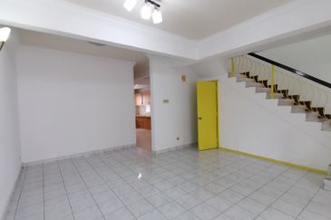 Jalan Sungai Burung 32/72