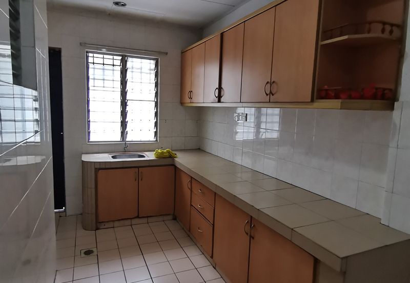 Jalan Sungai Burung 32/72