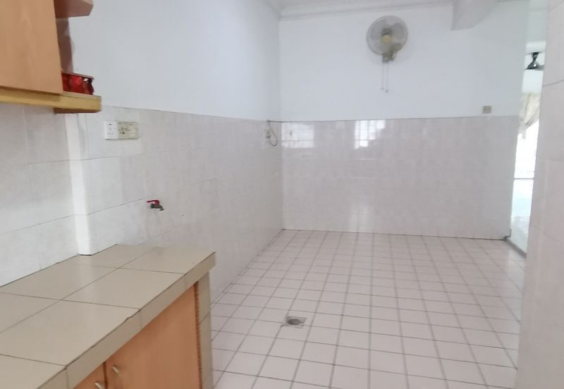 Jalan Sungai Burung 32/72