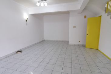 Jalan Sungai Burung 32/72