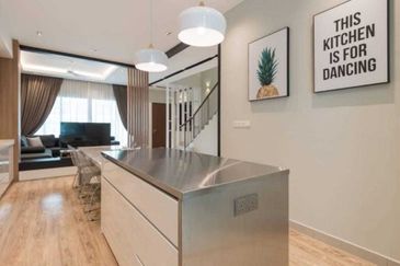 Scarlet @ Bandar Rimbayu