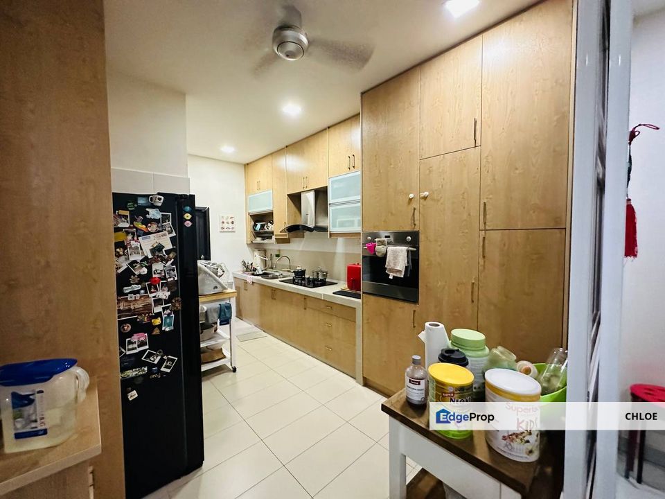 fully renovated face park gated guarded , Selangor, Shah Alam