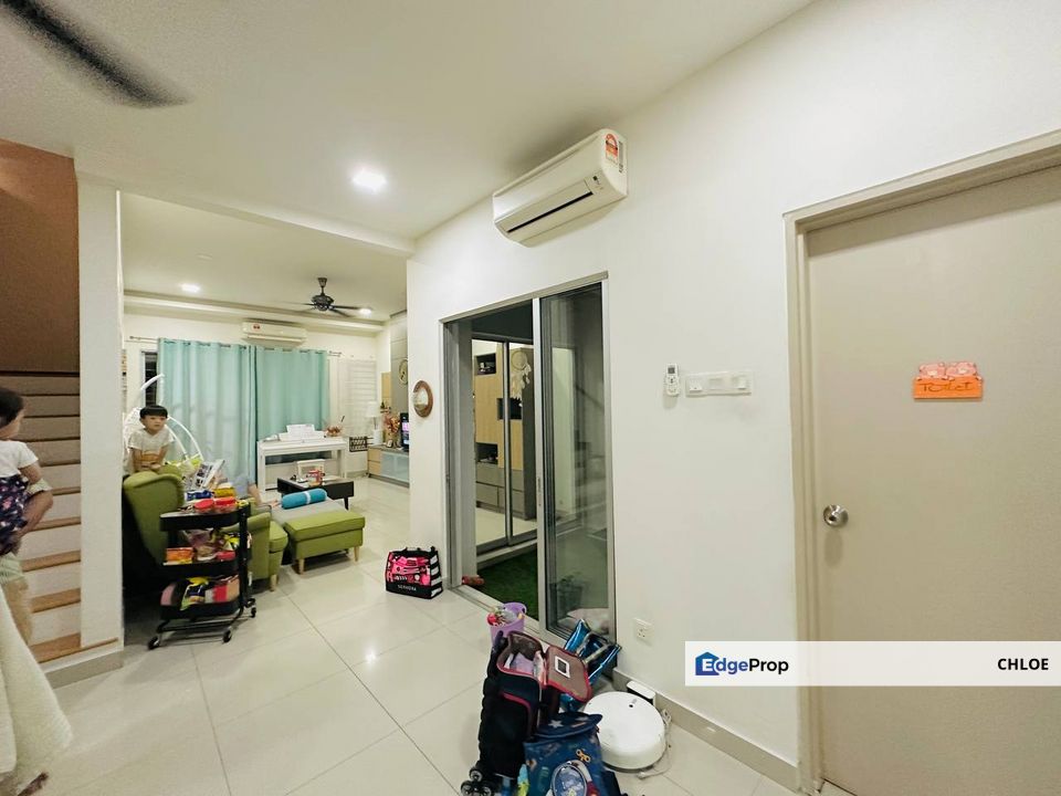 fully renovated face park gated guarded , Selangor, Shah Alam