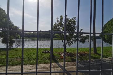 Lakedge superlink Kota Kemuning 