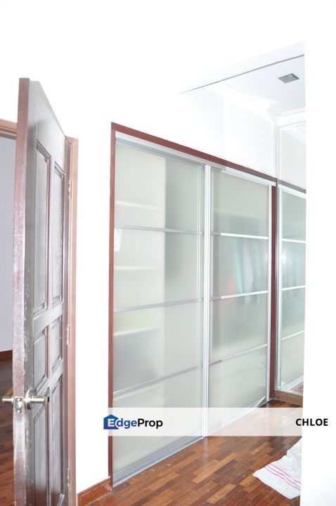 Gorgeous 2 Story Superlink Lakeside Terrace, Selangor, Kota Kemuning