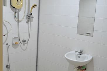 Canal Gardens, Kota Kemuning