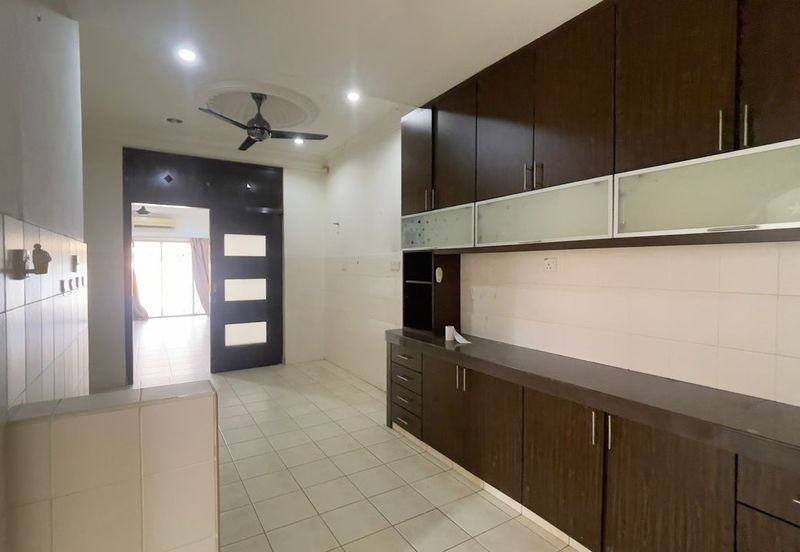 Gated guarded Freehold renovated