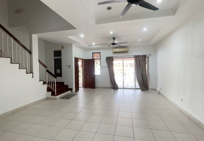 Gated guarded Freehold renovated