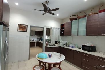 Canal Gardens, Kota Kemuning