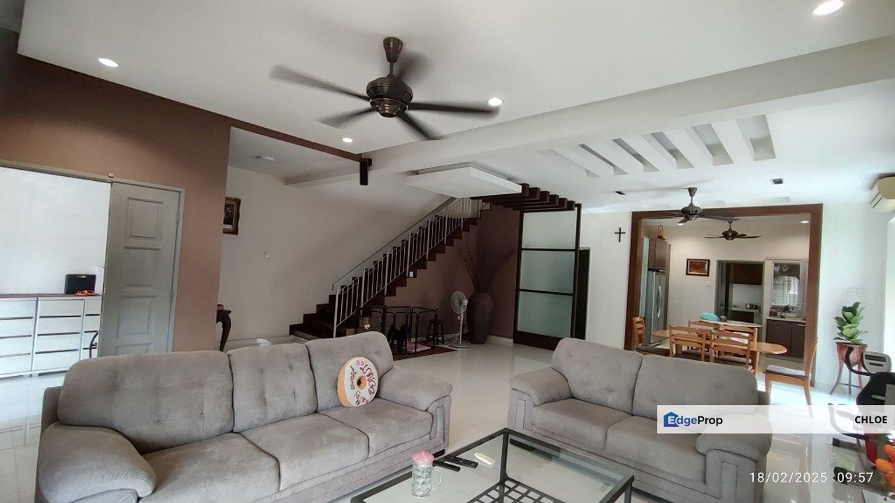 2sty superlink Endlot Canal Garden nicely renovated ready move in , Selangor, Kota Kemuning