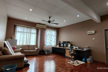 Canal Gardens, Kota Kemuning