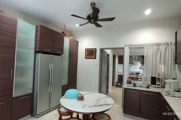 Canal Gardens, Kota Kemuning