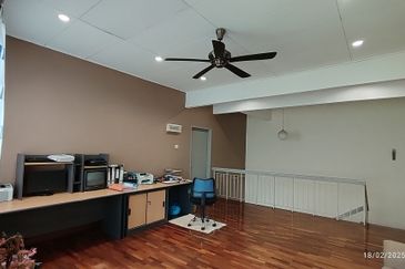 Canal Gardens, Kota Kemuning