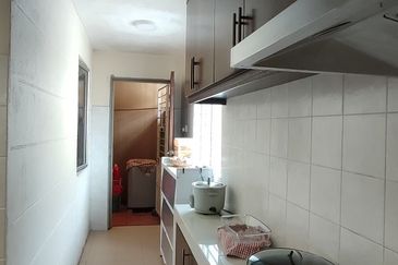 Canal Gardens, Kota Kemuning