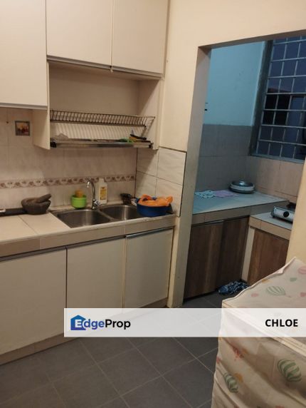 Sri Camelia 1st floor well kept move in Bandar Puteri Puchong , Selangor, Bandar Puteri Puchong