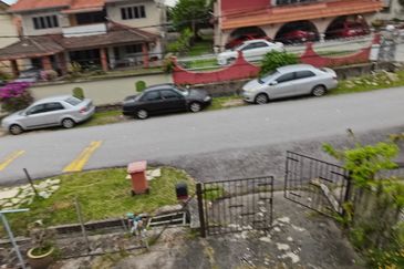 Paramount Garden (Taman Paramount)