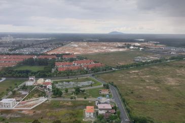 Gravit8 @ Klang South