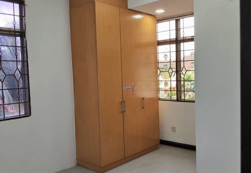 Canal Gardens, Kota Kemuning