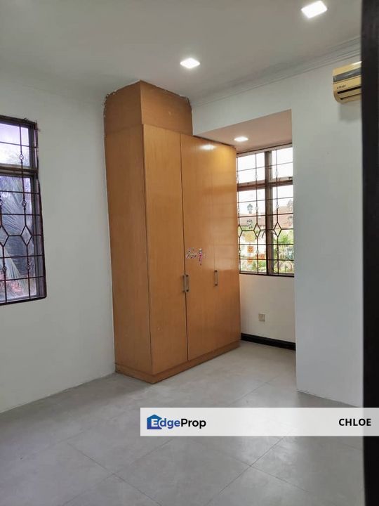 2sty superlink Endlot Canal Garden renovated well kept, Selangor, Kota Kemuning