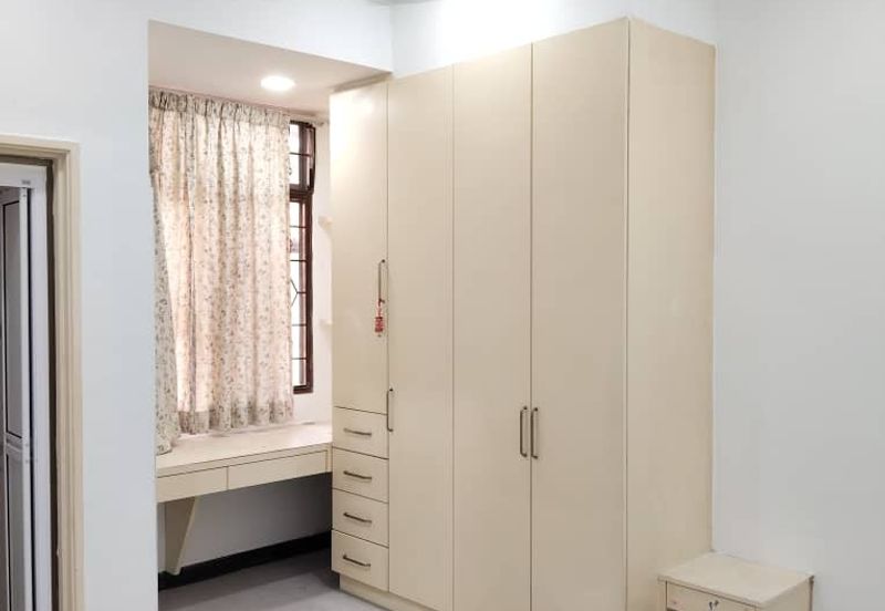 Canal Gardens, Kota Kemuning