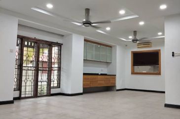 Canal Gardens, Kota Kemuning