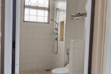 Canal Gardens, Kota Kemuning